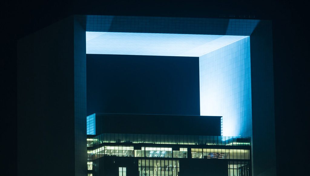 Exemple de rédaction de texte pour une entreprise eclairage - ADNOC Building, Abu-Dhabi, UAE - Architect HOK