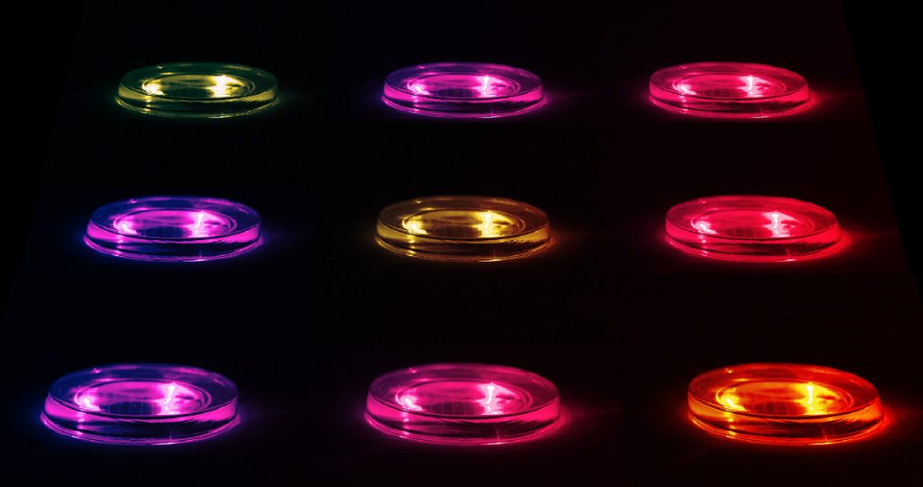 Exemple de rédaction de texte pour une entreprise éclairage - Pilotez 1 million de couleur et-choisissez votre scénario de lumière