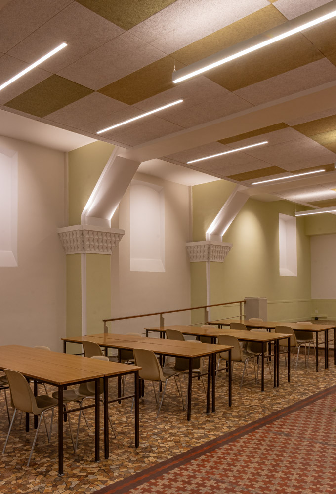 Reportage photo Salle paroissiale, eglise Saint Jean Bosco, Paris